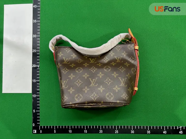 Louis Vuitton Allin BB QC photo 8