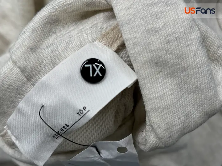 Saint Hoodie QC photo 13