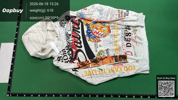 Saint Hoodie QC photo 2
