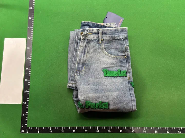 Louis Vuitton Jeans QC photo 4
