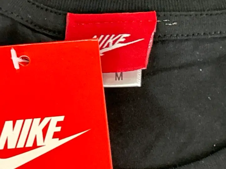 Nike T-Shirt QC photo 18