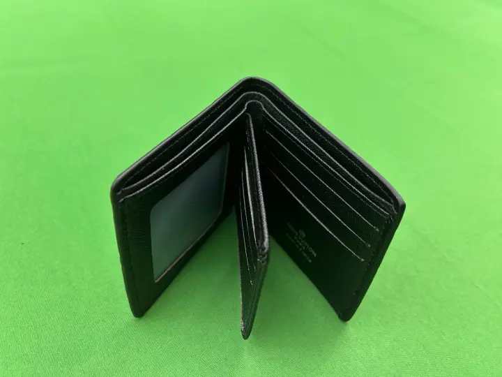 LV Wallet Flowers QC photo 19