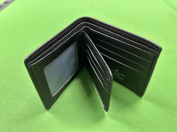 LV Wallet Flowers QC photo 3