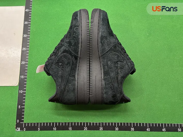LV Air Force 1 QC photo 12