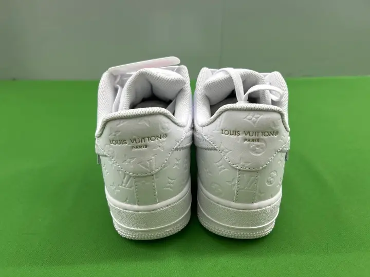 LV Air Force 1 QC photo 2