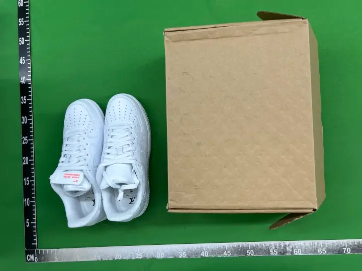 LV Air Force 1 QC photo 3
