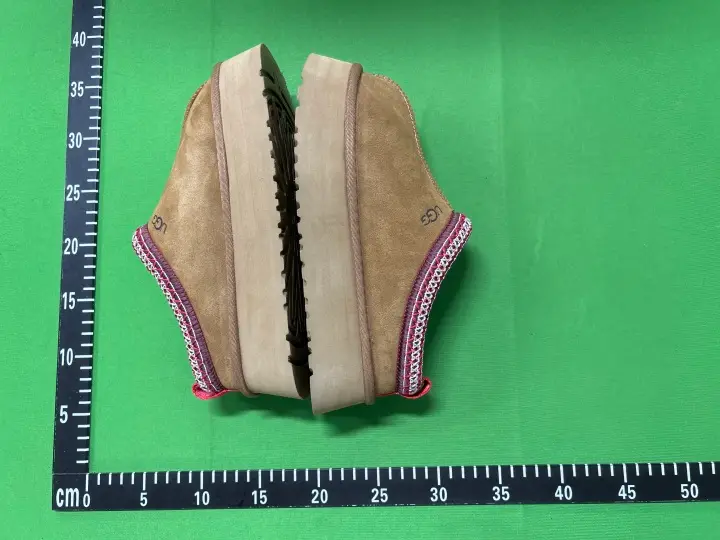 UGG Slippers QC photo 15
