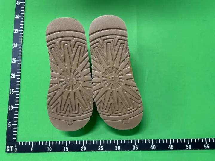 UGG Slippers QC photo 16