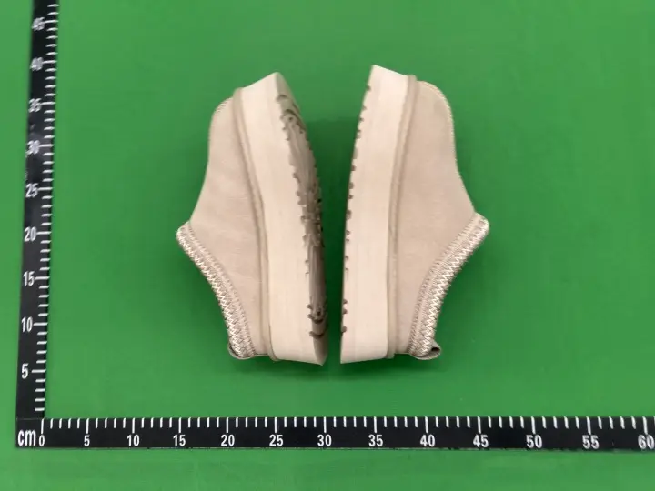 UGG Slippers QC photo 4