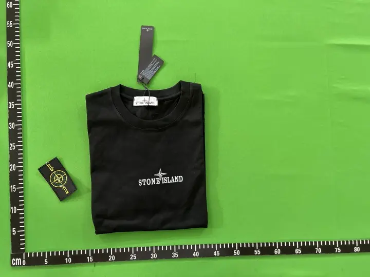 Stone Island Tees QC photo 1