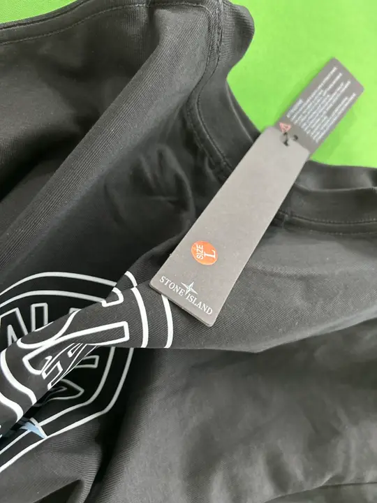 Stone Island Tees QC photo 5