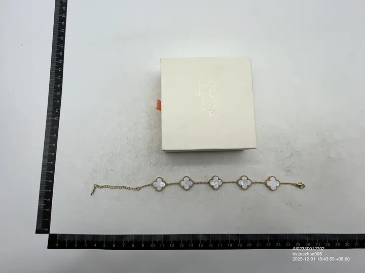 Vancleef Necklace QC photo 17
