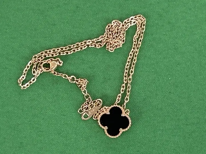 Vancleef Necklace QC photo 5