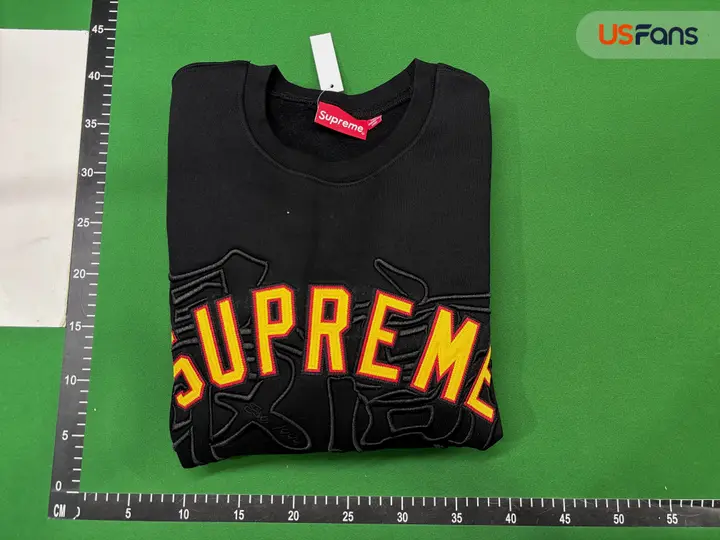 Supreme Crewneck Grey QC photo 4