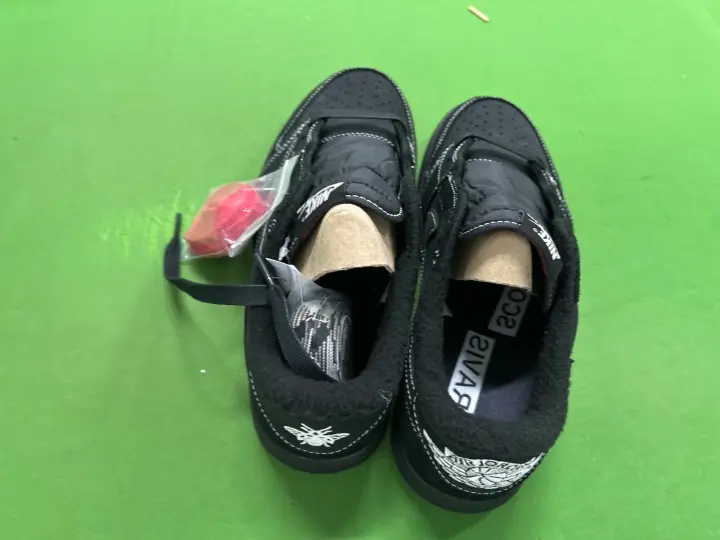 Jordan 1 Low Phantom QC photo 5