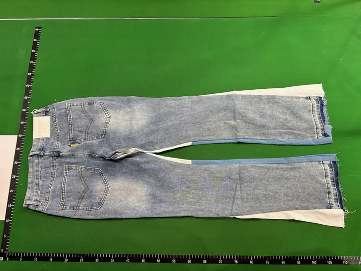 Gallery Dept Jeans QC photo 20