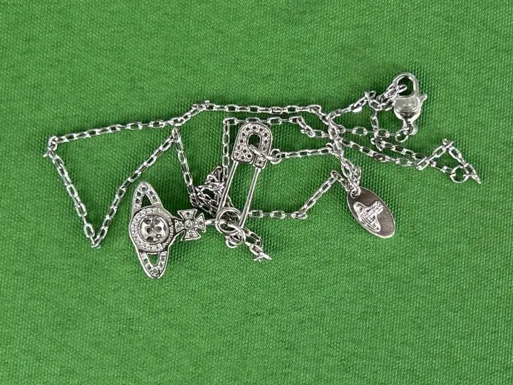 Vivienne Westwood Necklaces QC photo 3