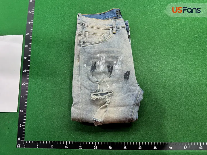 Amiri Jeans QC photo 12