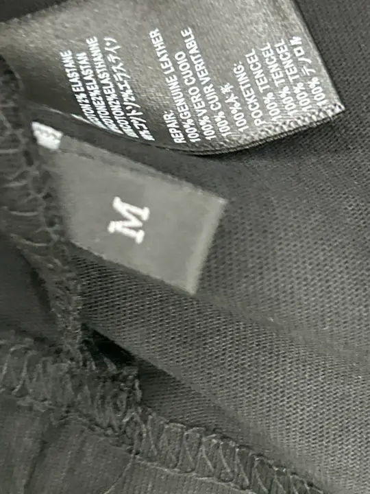 Amiri T-Shirts QC photo 16