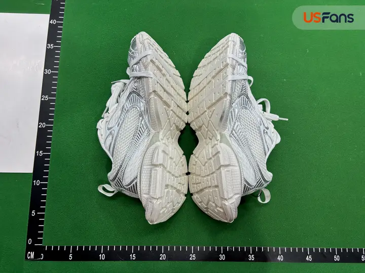 Balenciaga 3XL Champagne Gold Shoes QC photo 12
