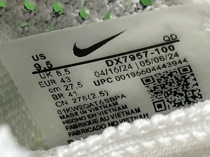Nike Zoom Vaporfly NEXT% Pink QC photo 12
