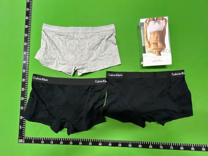 Calvin Klein Underwear QC photo 4