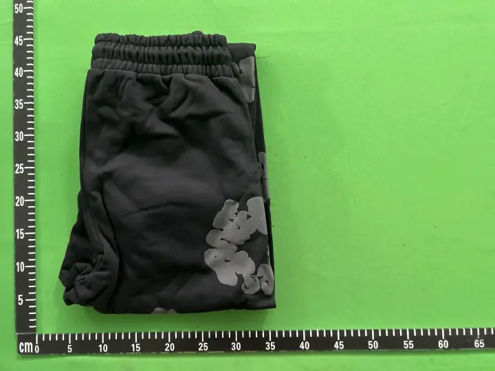 Denim Tears Pants QC photo 1