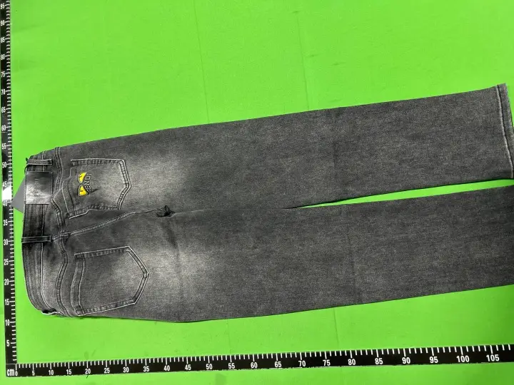 Fendi Men's Denim Jeans QC photo 4