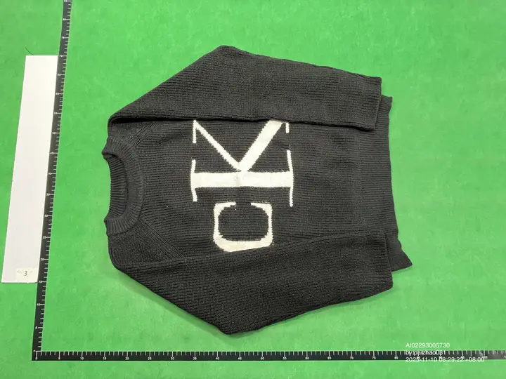 CK Sweater QC photo 3