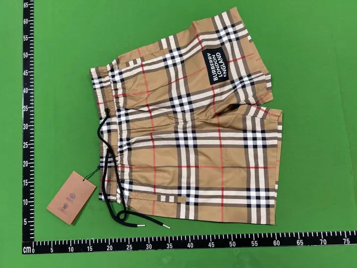 Burberry Shorts QC photo 15