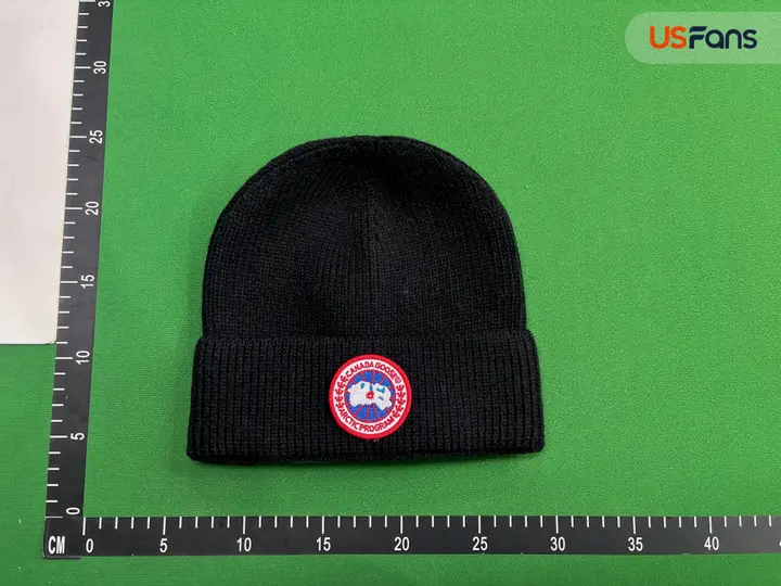 Black Badge Beanie QC photo 12