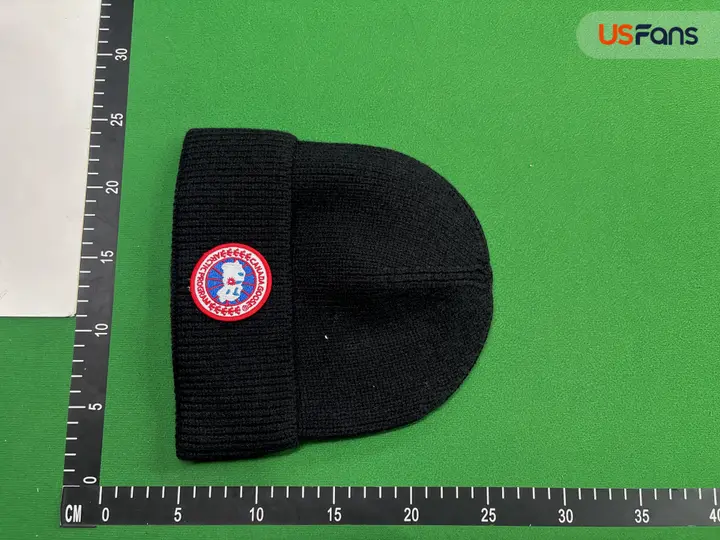 Black Badge Beanie QC photo 14