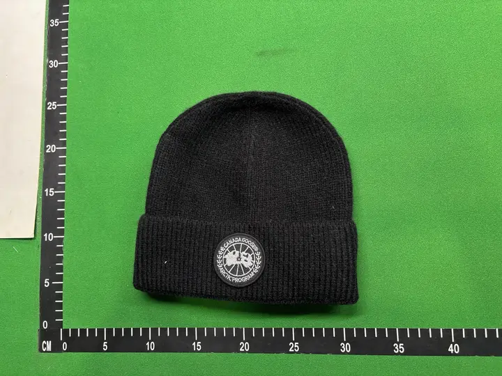 Black Badge Beanie QC photo 3