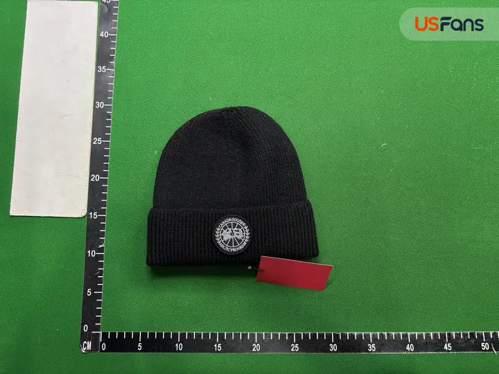 Black Badge Beanie QC photo 8