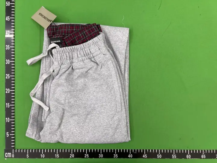 Budget Balenciaga Grey Sag Sweatpants QC photo 13