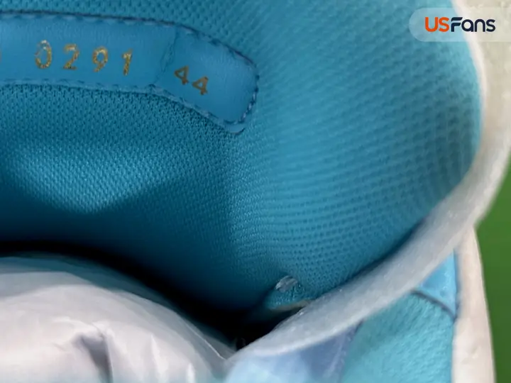 LV Trainers Blue QC photo 2
