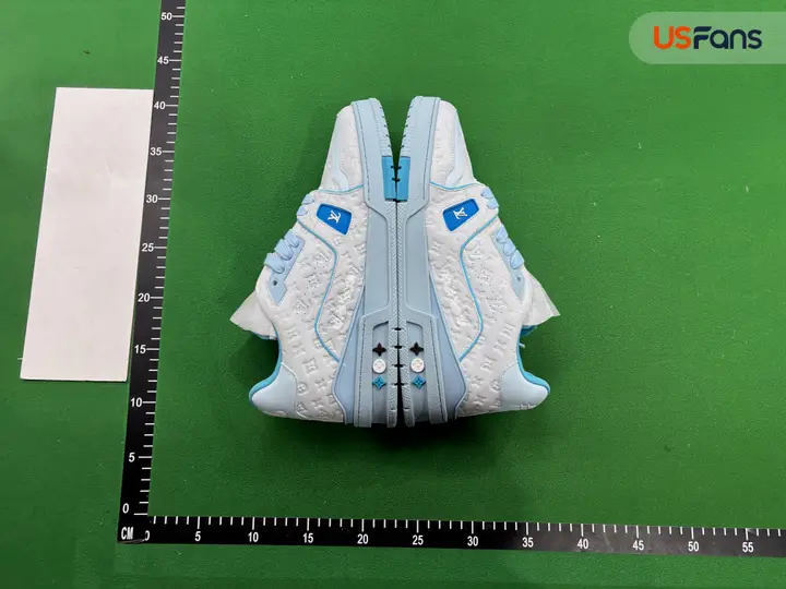 LV Trainers Blue QC photo 5