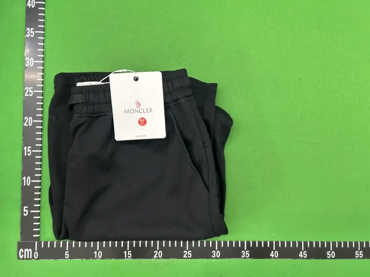 Moncler Shorts QC photo 13