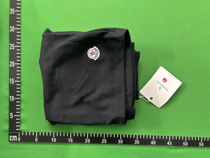 Moncler Shorts QC photo 17