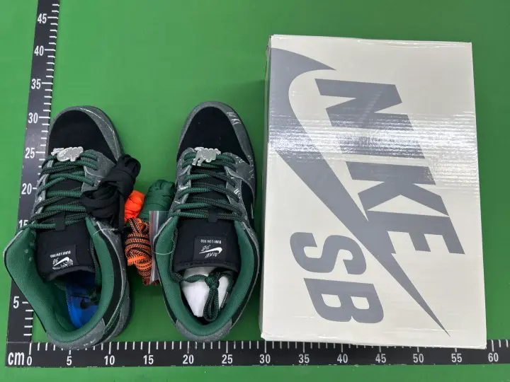 Dunk SB Pigeon Shoes QC photo 18