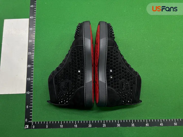 Christian Louboutin High Shoes QC photo 4