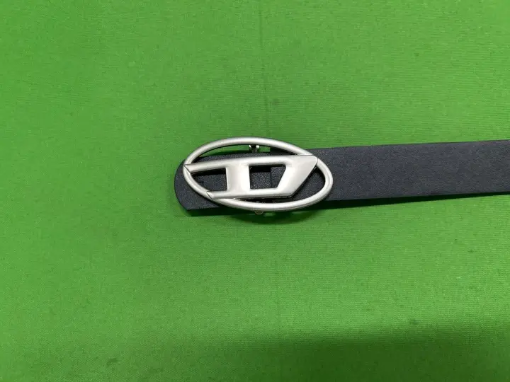 Diesel White Belt QC photo 6