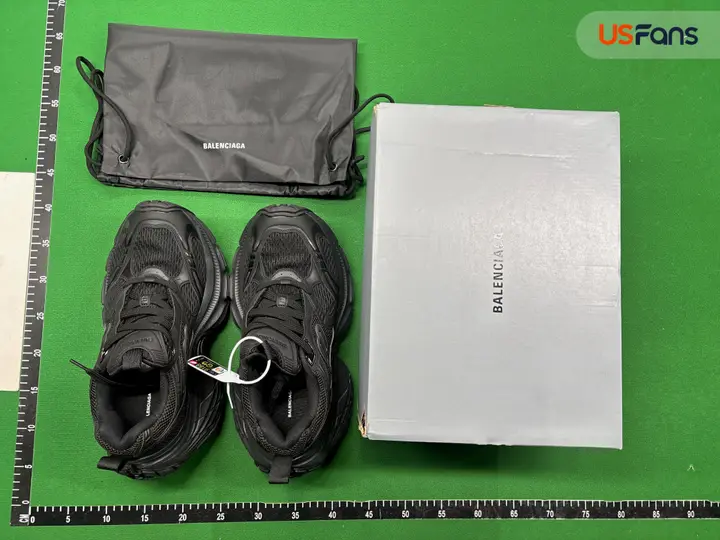 Balenciaga 10XL Shoes White QC photo 1