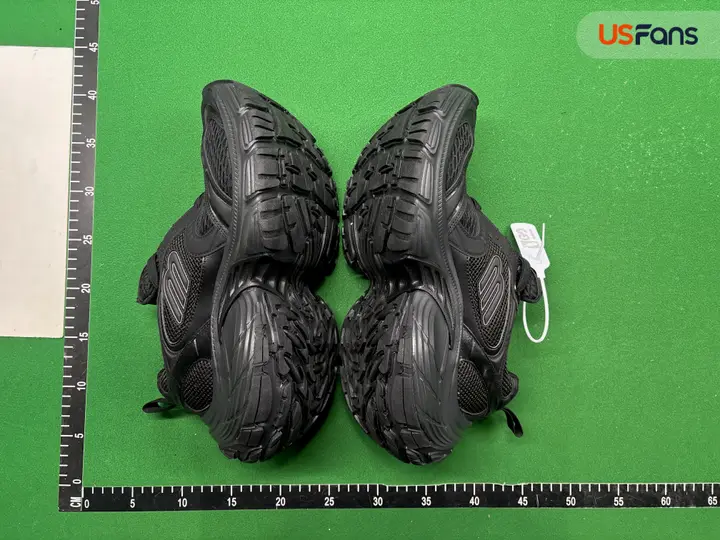 Balenciaga 10XL Shoes White QC photo 4