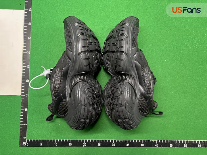 Balenciaga 10XL Shoes White QC photo 5