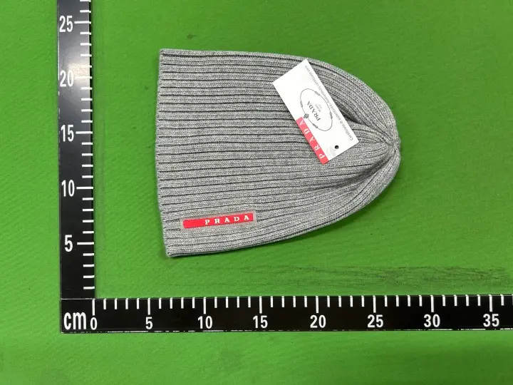 Prada Beanie QC photo 18