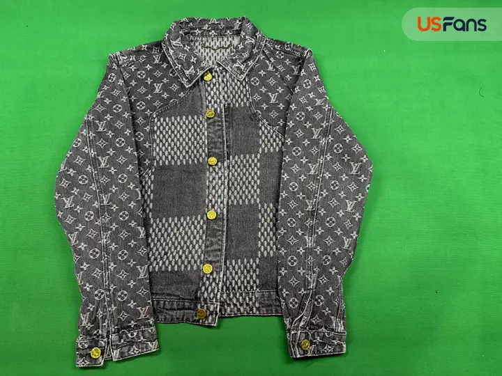 Drake LV Jacket QC photo 2