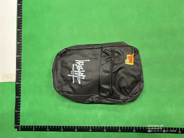 Stussy Bag QC photo 7