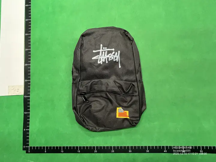 Stussy Bag QC photo 9