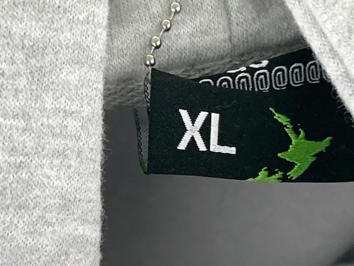 Adwysd Hoodie QC photo 2